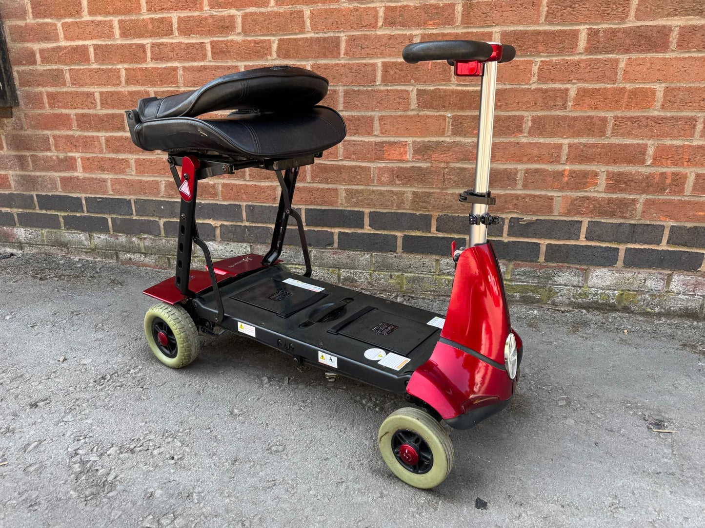 Solax Mobie 4MPH Folding Mobility Scooter Car Boot Scooter Refurbished