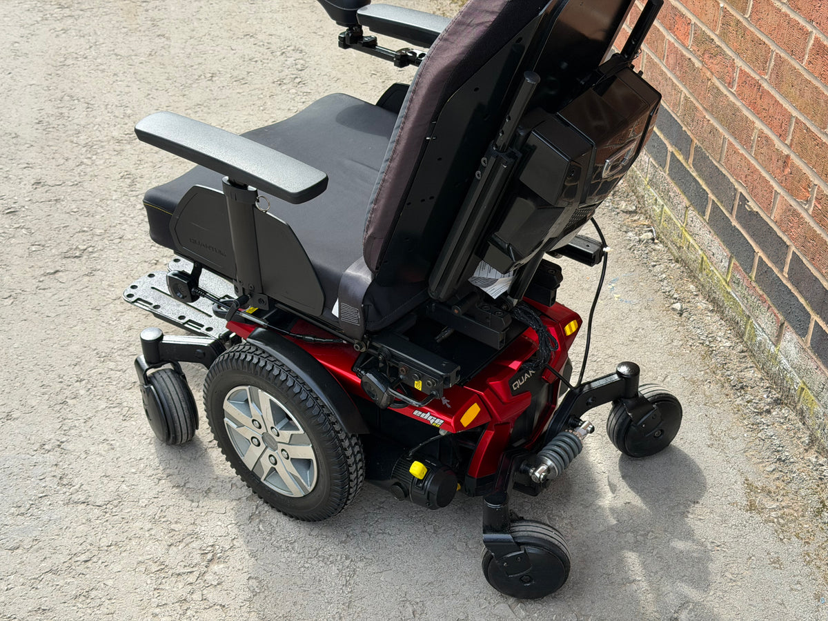 Pride Quantum Q6 Edge 2.0 6MPH Electric Wheelchair Powerchair Mobility