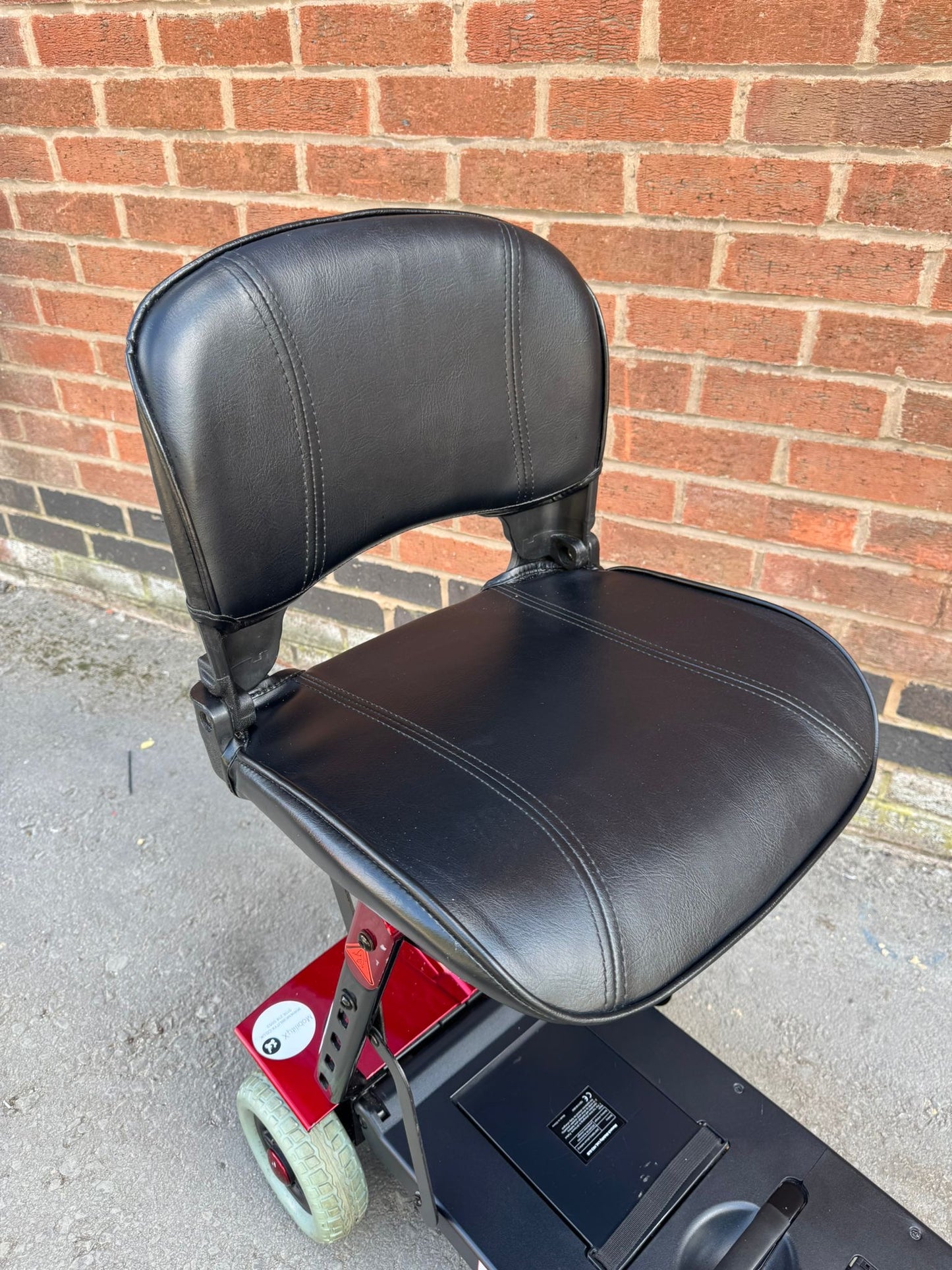 Solax Mobie 4MPH Folding Mobility Scooter Car Boot Scooter Refurbished