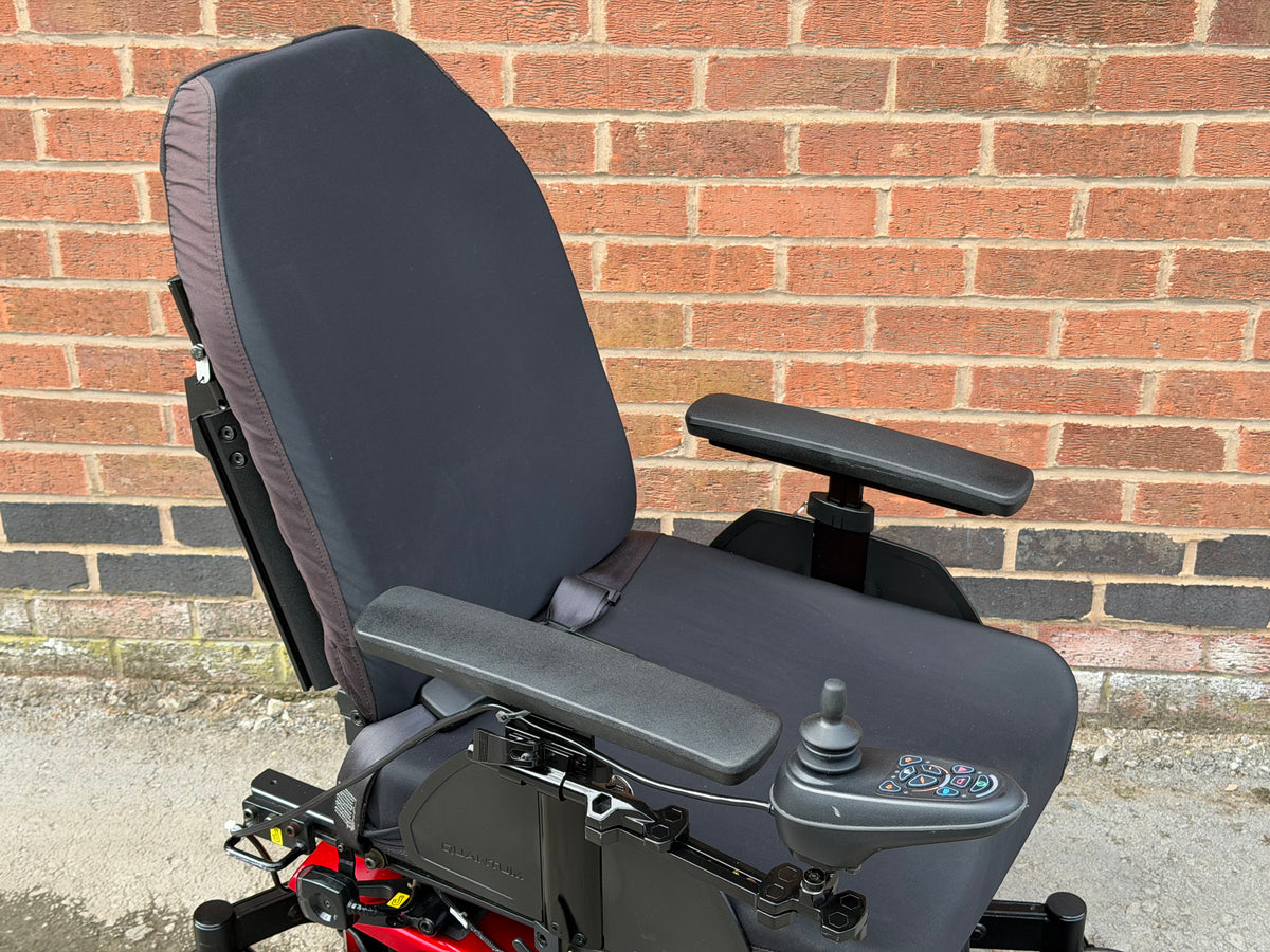 Pride Quantum Q6 Edge 2.0 6MPH Electric Wheelchair Powerchair Mobility