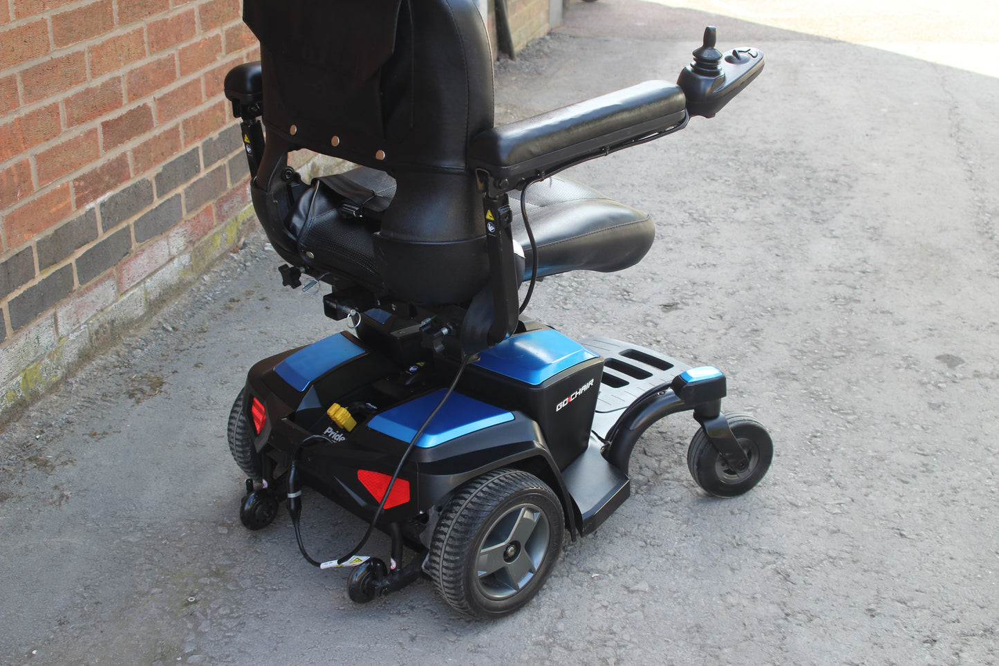 PRIDE GO CHAIR 4MPH USED SECOND HAND ELECTRIC TRANSPORTABLE MOBILITY POWERCHAIR WHEELCHAIR
