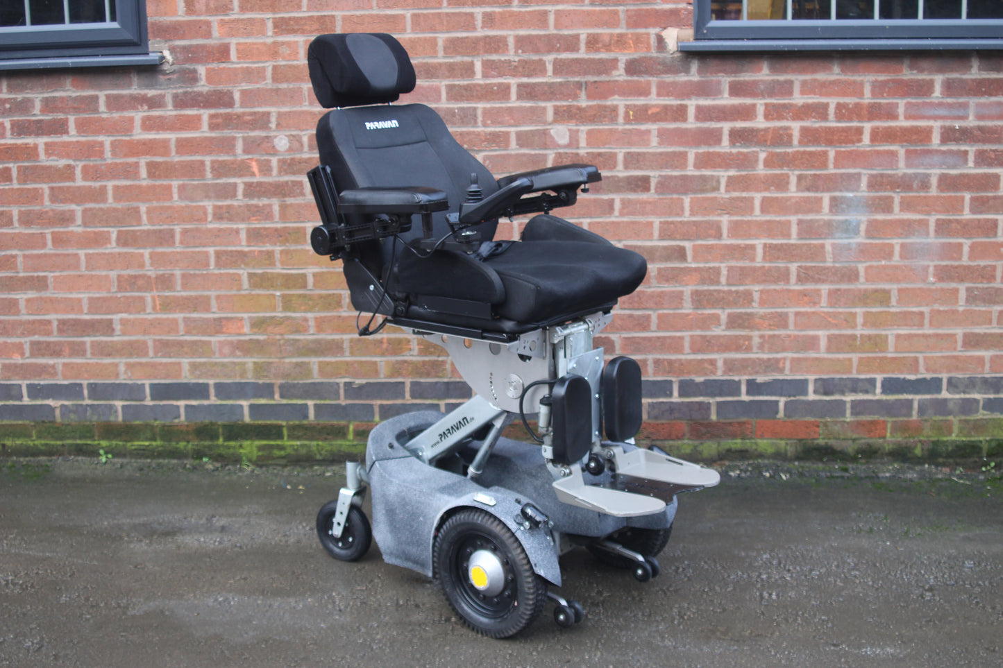 Paravan PR30 Electric Mobility Wheelchair Anterior Tilt Decline Forward Tilt