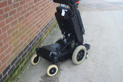Genie EasyRise Standing Electric Wheelchair Stand Up Powerchair Wheelchair