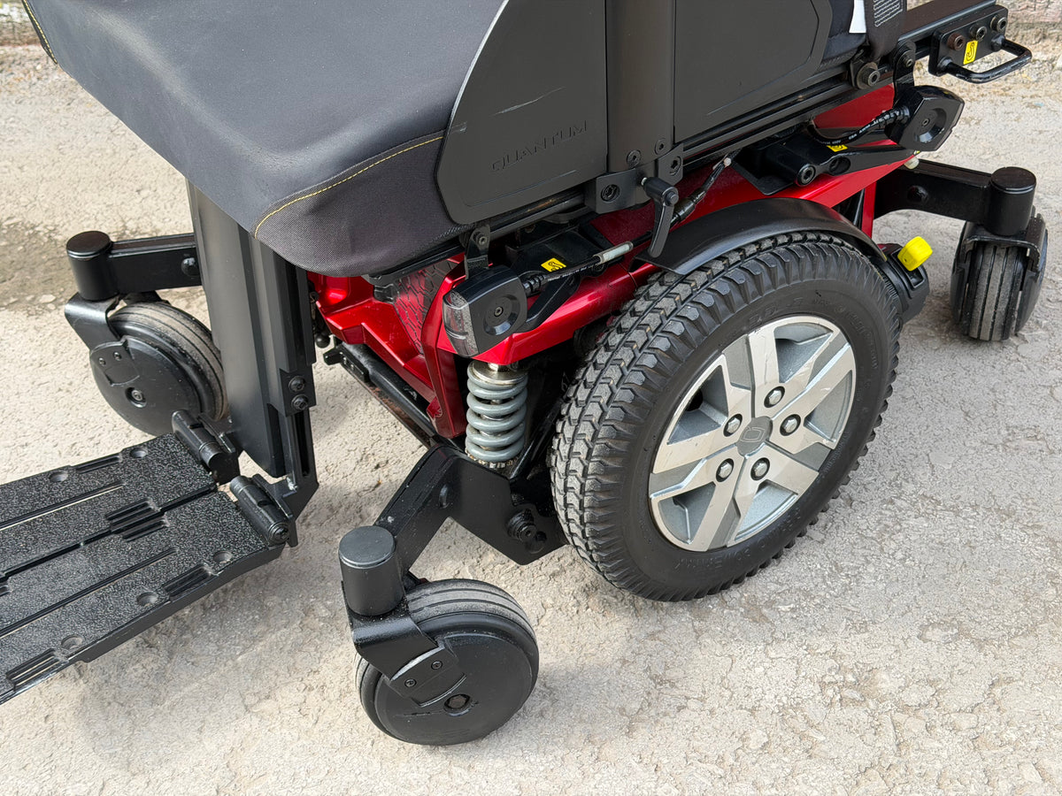 Pride Quantum Q6 Edge 2.0 6MPH Electric Wheelchair Powerchair Mobility