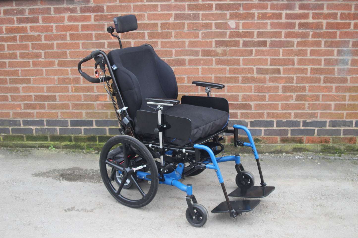 Ki Focus CR Tilt In Space Wheelchair Mobility Chair 50 Degree Tilt TGA PowerPack