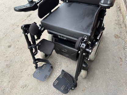 Quickie Salsa M2 6MPH Electric Leg Rest Tilt Recline MND Electric Wheelchair Powerchair Refurbished Pre-Owned