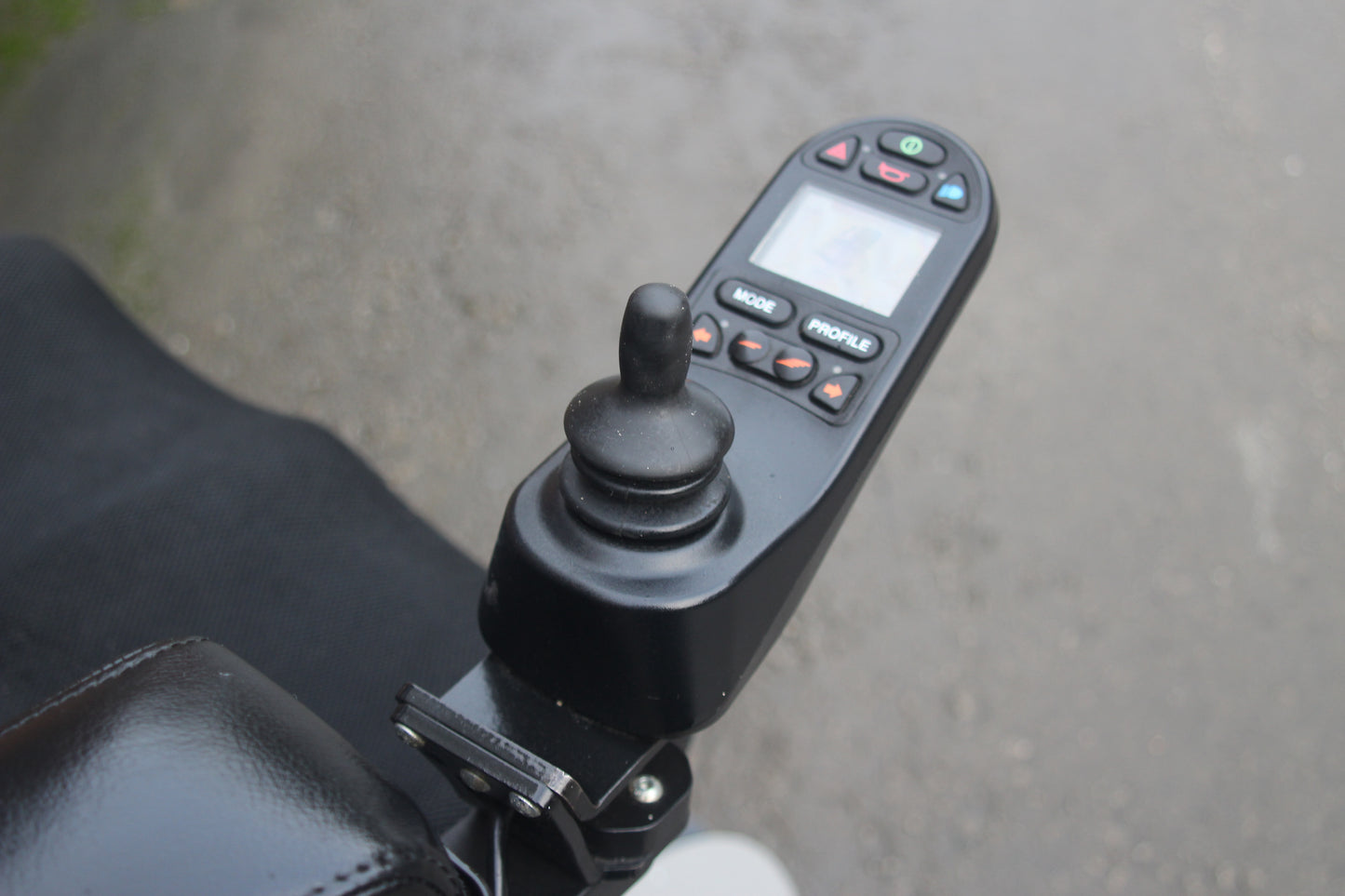 Paravan PR30 Electric Mobility Wheelchair Anterior Tilt Decline Forward Tilt