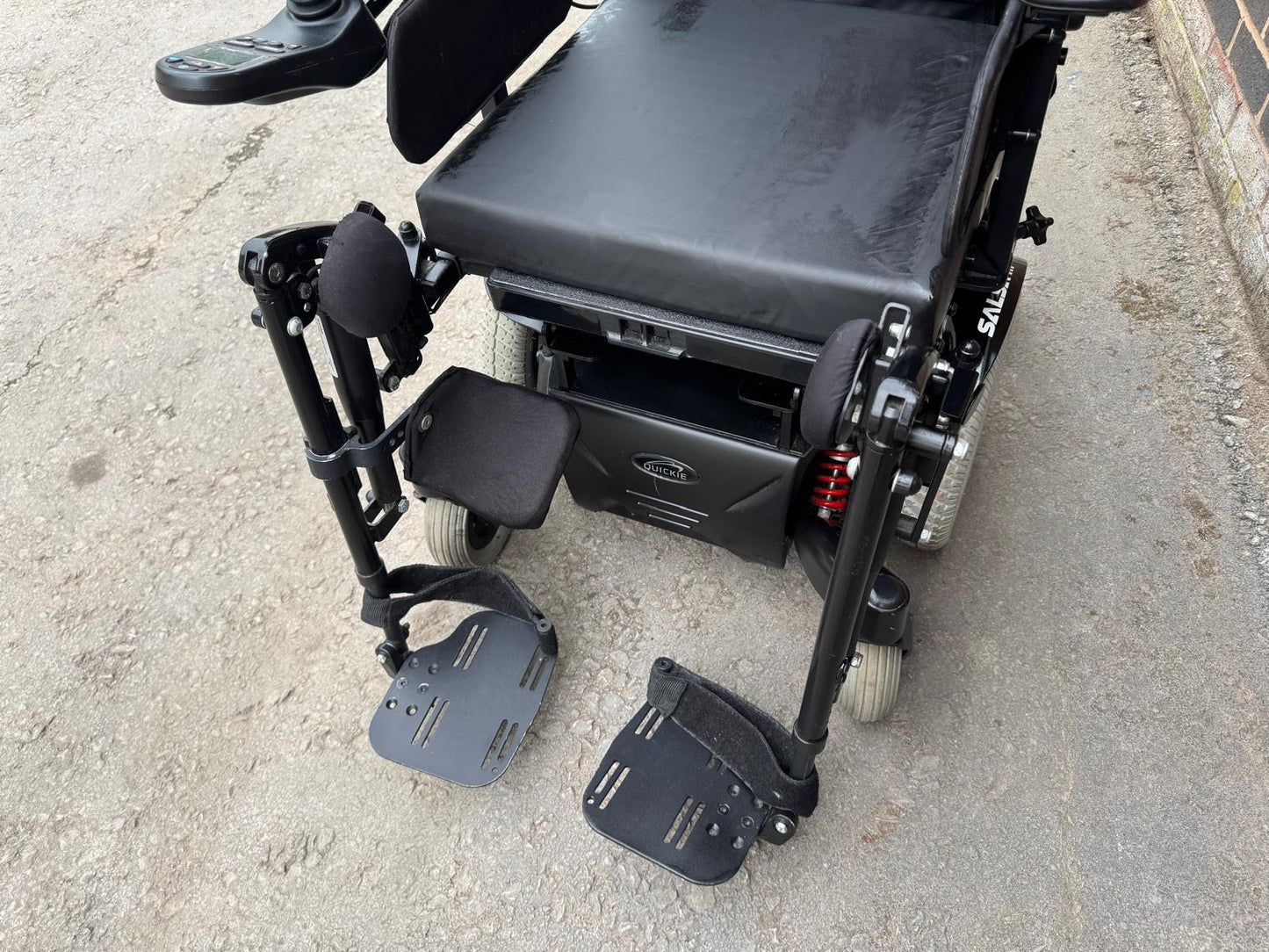 Quickie Salsa M2 6MPH Electric Leg Rest Tilt Recline MND Electric Wheelchair Powerchair Refurbished Pre-Owned