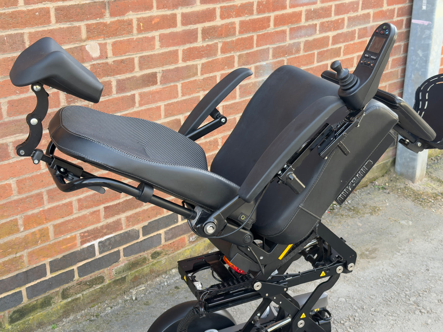 You-Q Electric Rising Wheelchair Lifter Tilt Recline Powerchair