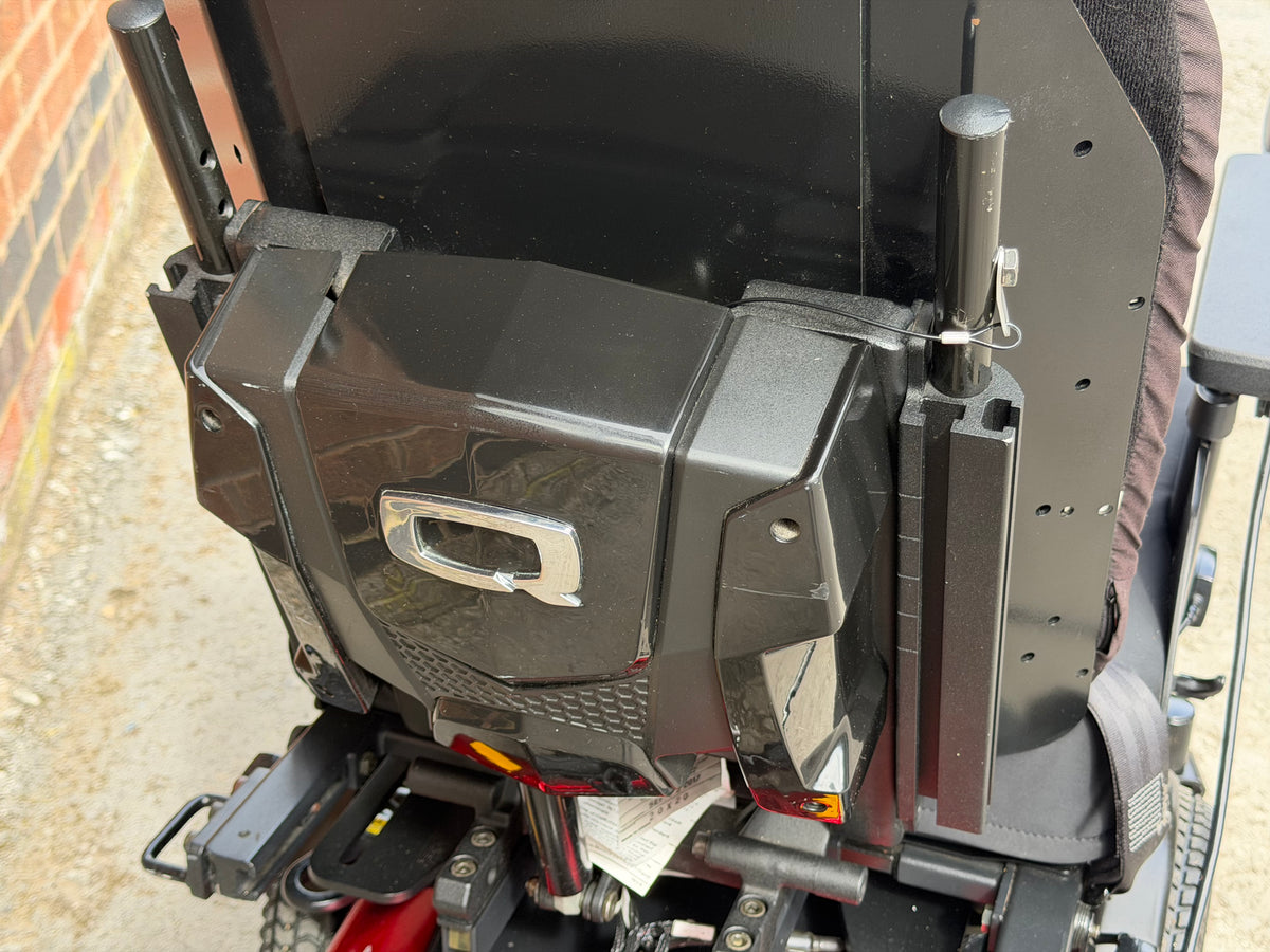 Pride Quantum Q6 Edge 2.0 6MPH Electric Wheelchair Powerchair Mobility