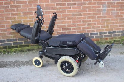Genie EasyRise Standing Electric Wheelchair Stand Up Powerchair Wheelchair