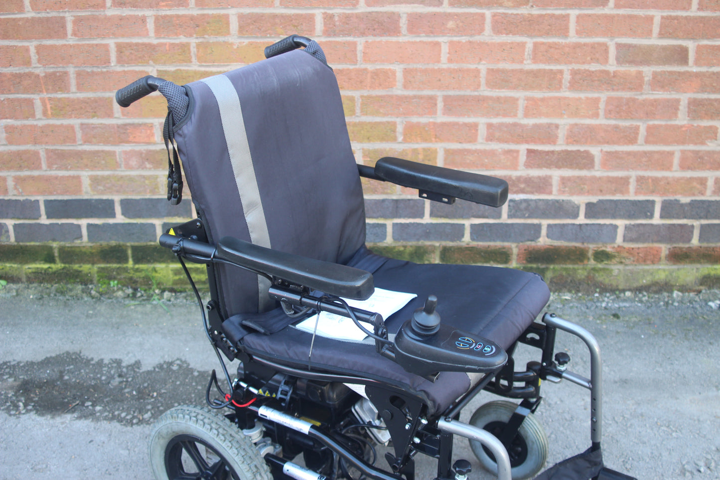 Karma Ergo Electric Wheelchair Off Board Charging 4MPH Powerchair