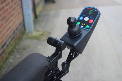 Genie EasyRise Standing Electric Wheelchair Stand Up Powerchair Wheelchair