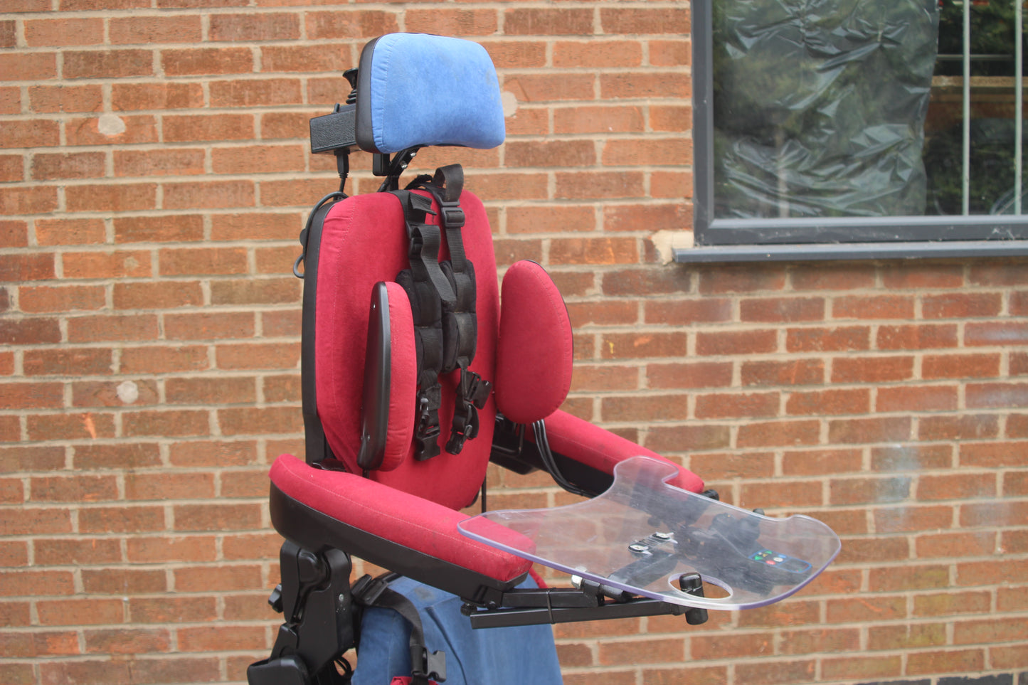 Genie V2 EasyRise Standing Electric Wheelchair Stand Up Powerchair Wheelchair
