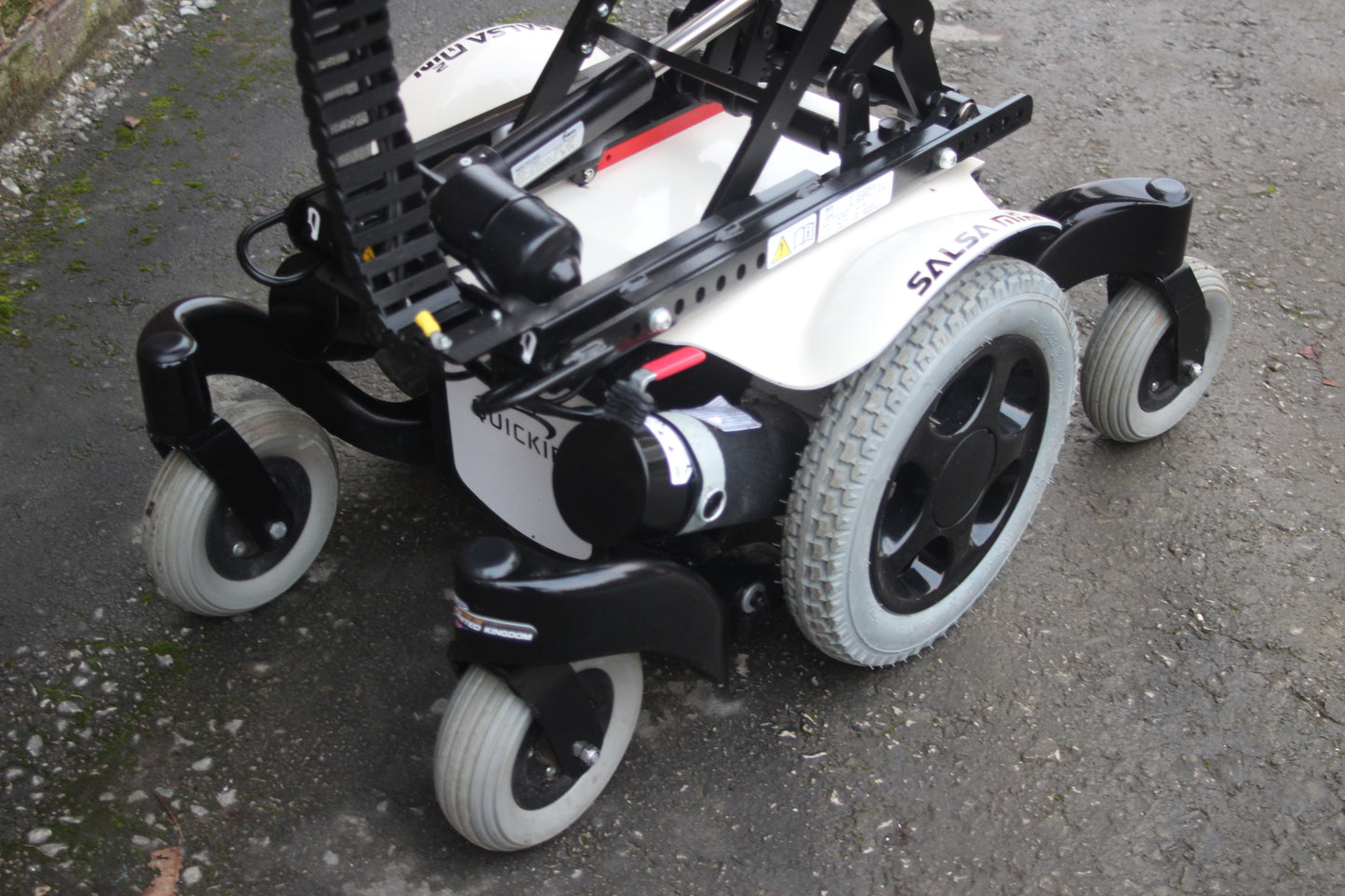 Quickie Salsa Mini M2 MWD Electric Wheelchair Powerchair MND Riser Tilt