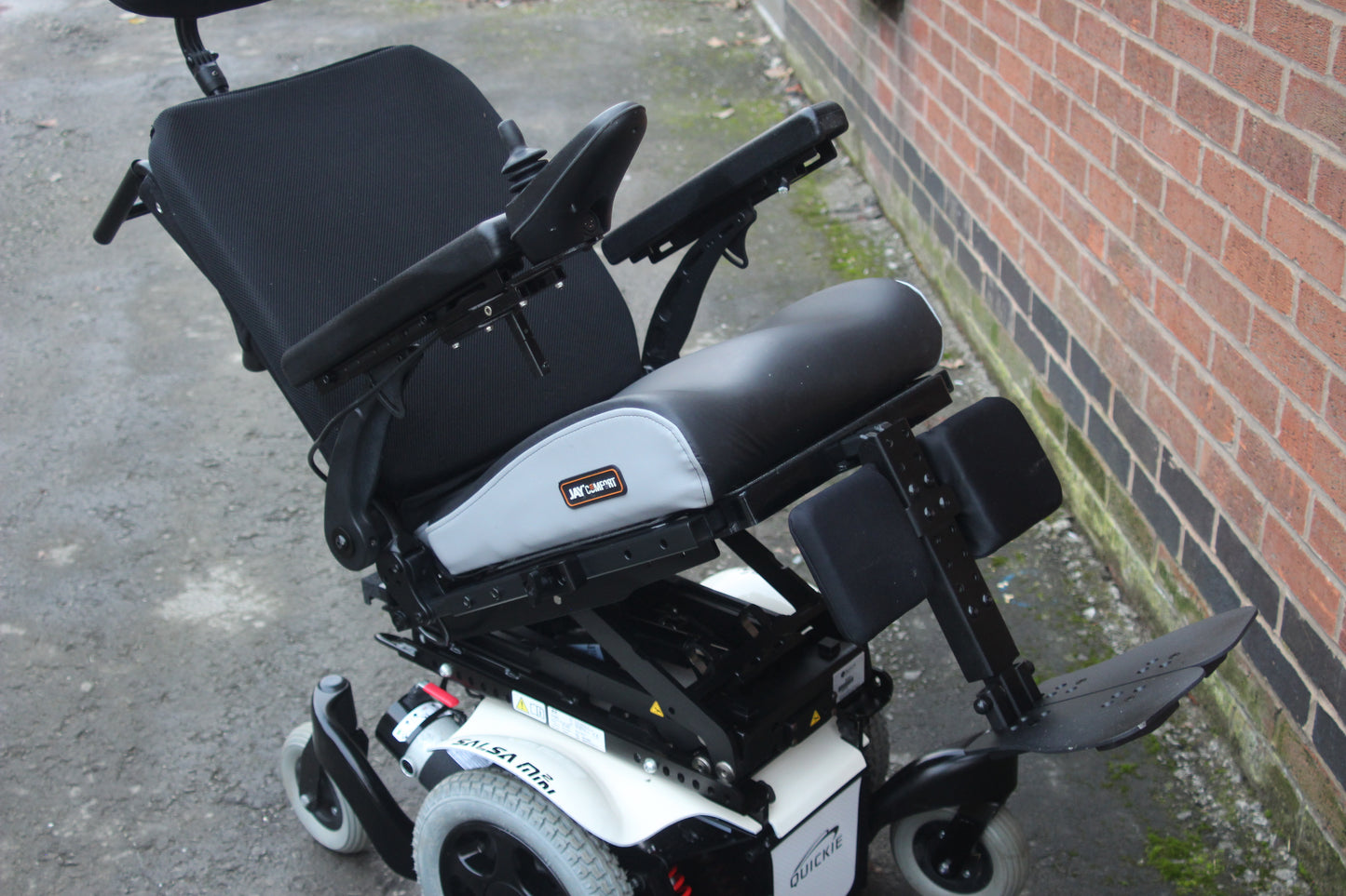 Quickie Salsa Mini M2 MWD Electric Wheelchair Powerchair MND Riser Tilt